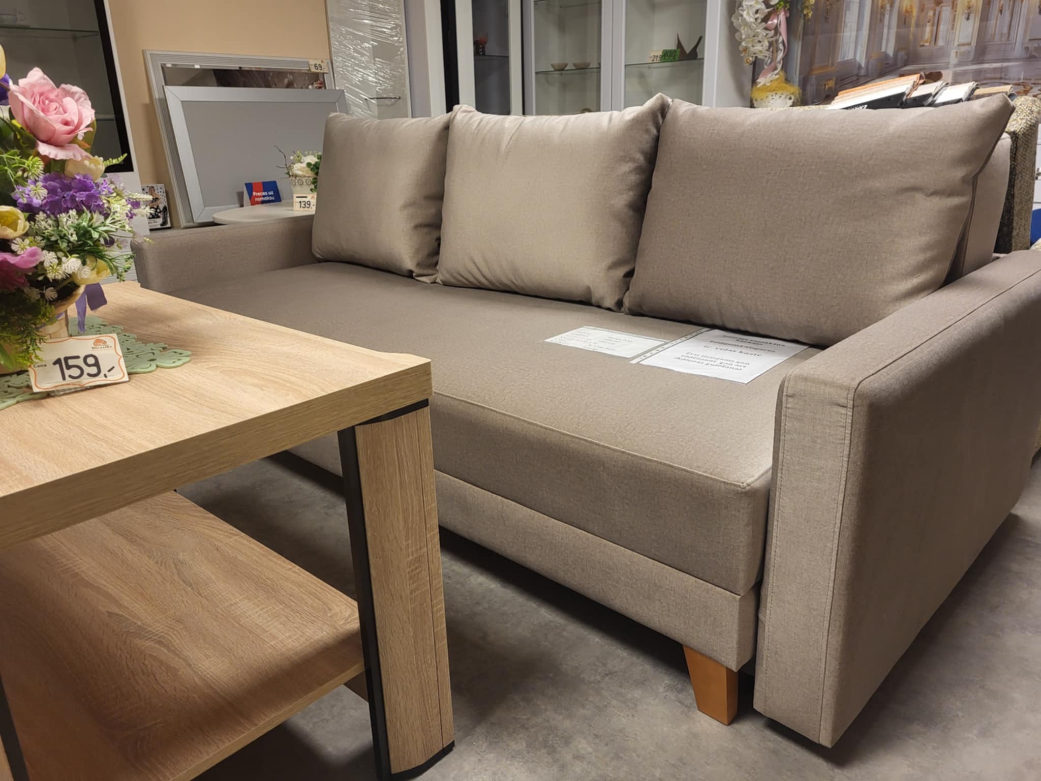 8a1f0657-39a3-432e-8a3a-e1cebc993efe